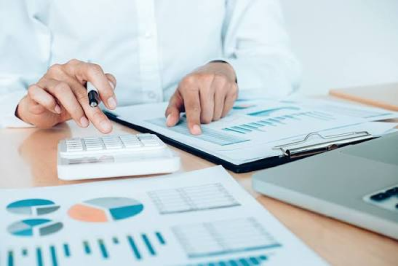 10 Accounting Bachelor's Programs for Building a Career in Business and Finance