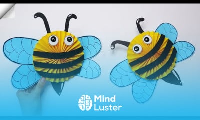 Making moving paper bee