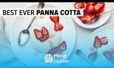 PANNA COTTA with strawberries so easy and delicious