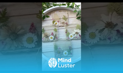 Dried Flowers in Beautiful Gold Resin Coasters