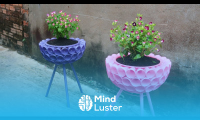 Unique Beautiful Recycling plastic bottles in Flower Pots for Small Garden